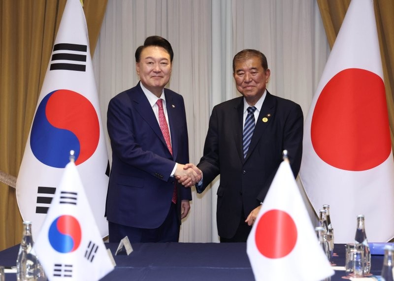 尹-이시바, 50분간 <b>정상회담</b>..北 파병에 한일 공조 다짐