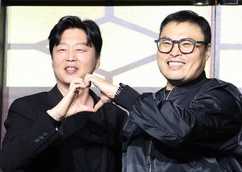 강풀 '<b>조명가게</b>' <b>디즈니</b>+ 글로벌 2위
