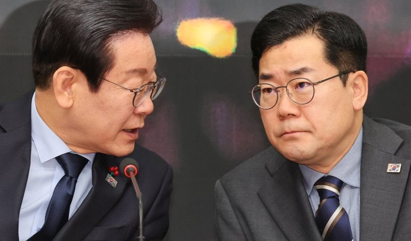 <b>박찬대</b> "국힘 <b>침대축구</b>에 안끌려가…헌법재판관 인청 신속히"