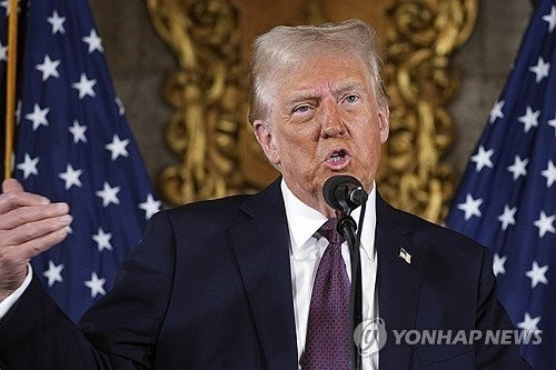 <b>트럼프</b> "<b>파나마운하</b>, <b>그린란드</b> 문제 <b>군사력</b> 사용 배제 안해"