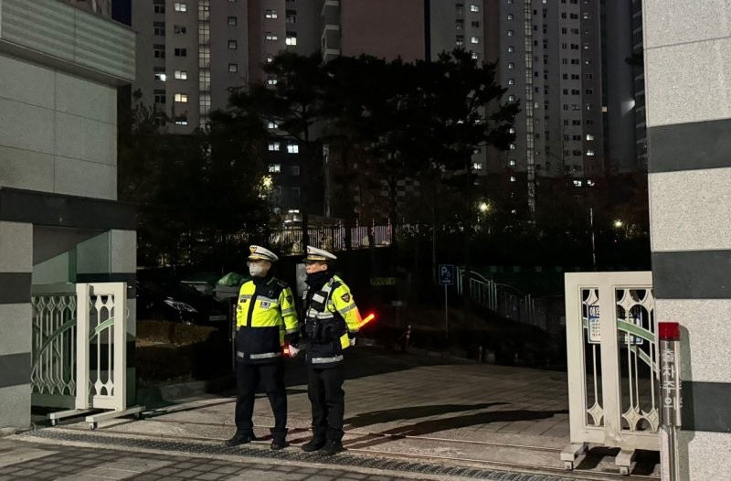 <b>대전</b> 초교서 교사가 8살 여아 흉기로 살해 '충격'