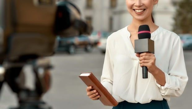 <b>아나운서</b> 뽑는데 "춤춰봐요"…<b>강북구청</b> "<b>사과</b>드린다"