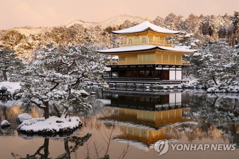 일본 교토 유명 관광지 금각사 외관.사진=연합뉴스