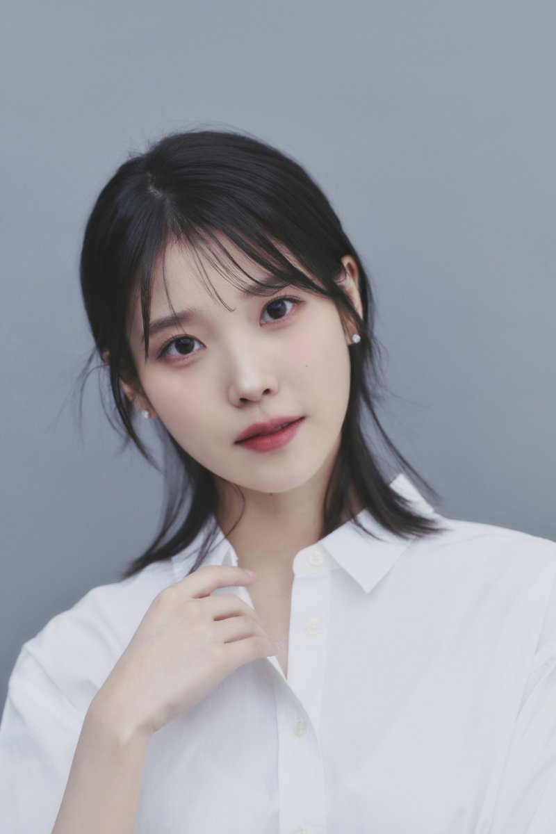 아이유.이담 엔터테인먼트 제공