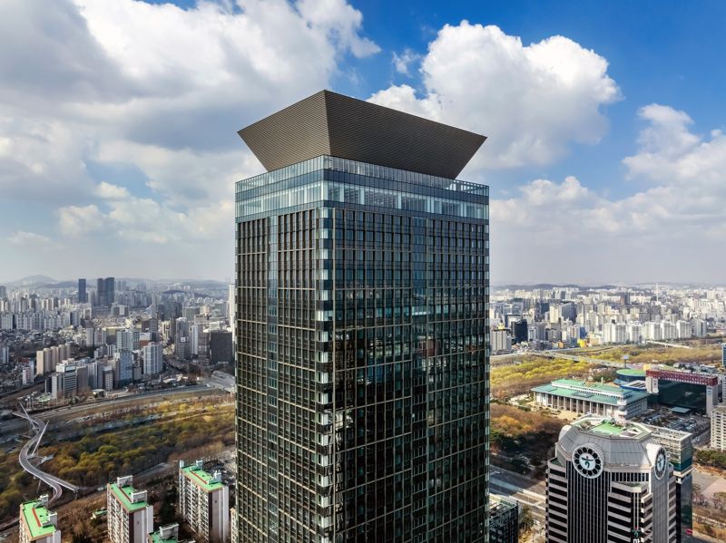 여의도 TP타워 전경.코람코 제공.