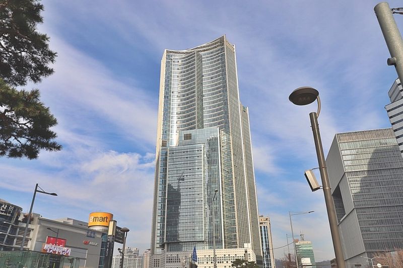 서울 용산구 한강로 래미안용산더센트럴 전경.사진=네이버페이 부동산 갈무리