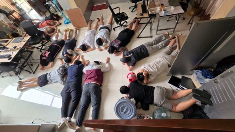 경찰, <b>태국 로맨스스캠</b> 일당 여죄 수사...송환 추진
