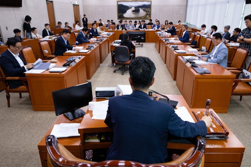 국회 농해수위 소위, <b>양곡관리법</b> 여야 합의로 <b>통과</b>