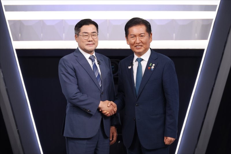 민주당 차기 당대표 '운명의 한 주'…<b>정청래</b>·박찬대 '선명성' 경쟁