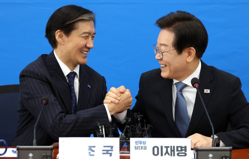 조국 전 조국혁신당 대표(왼쪽), 이재명 대통령 /사진=뉴시스
