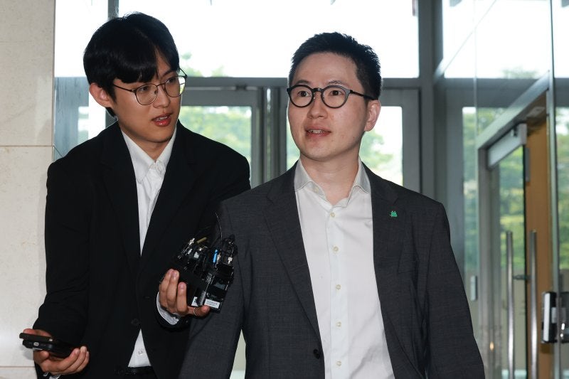 <b>채상병 특검</b>, ‘尹 측근’ <b>이원모</b> 전 비서관 소환...추가 수사인력 요청