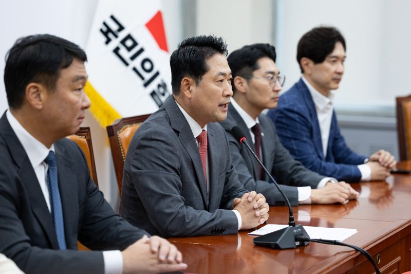<b>장동혁</b> "李대통령, 경제·민생 죽이는 '사형 경제학' 실현될 것"