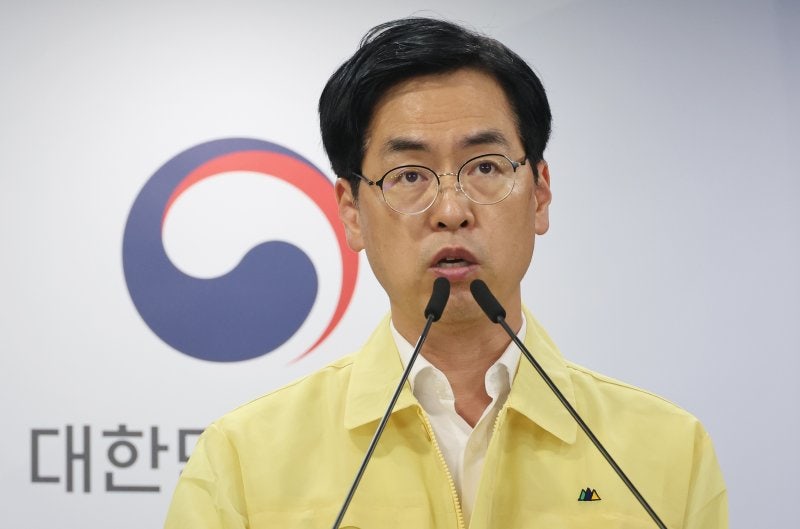 <b>국정자원</b> <b>화재 복구</b> 가속도..."장애 시스템 647개 중 112개 정상화"