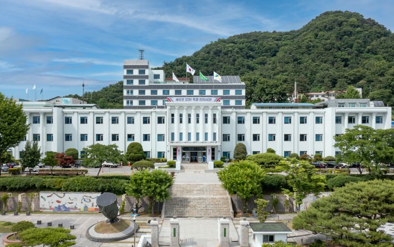 강원특별자치도청사 전경.