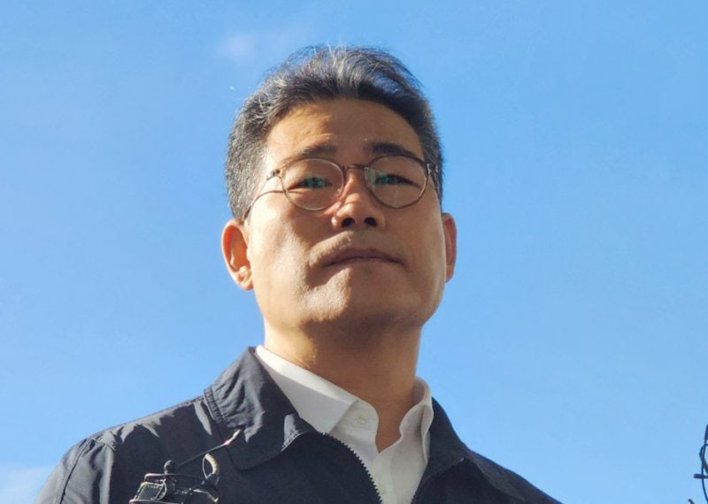 "<b>불법단체</b>에 출근하고 있다" <b>백해룡</b>, 파견 첫날부터 합수팀 정면 비판