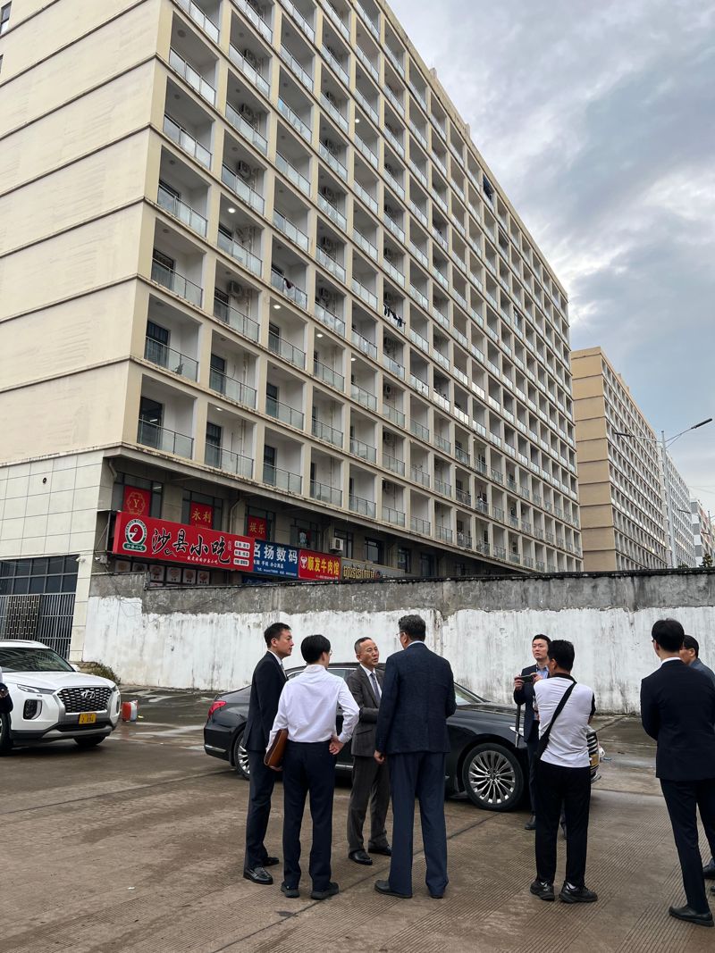 박일 캄보디아 내 재외국민보호 정부대표와 정부합동대응팀은 18일 스캠범죄단지가 다수 분포하여 현재도 활동 중인 것으로 알려진 시하누크빌州를 방문하여, 우리 국민 대상 취업사기·감금