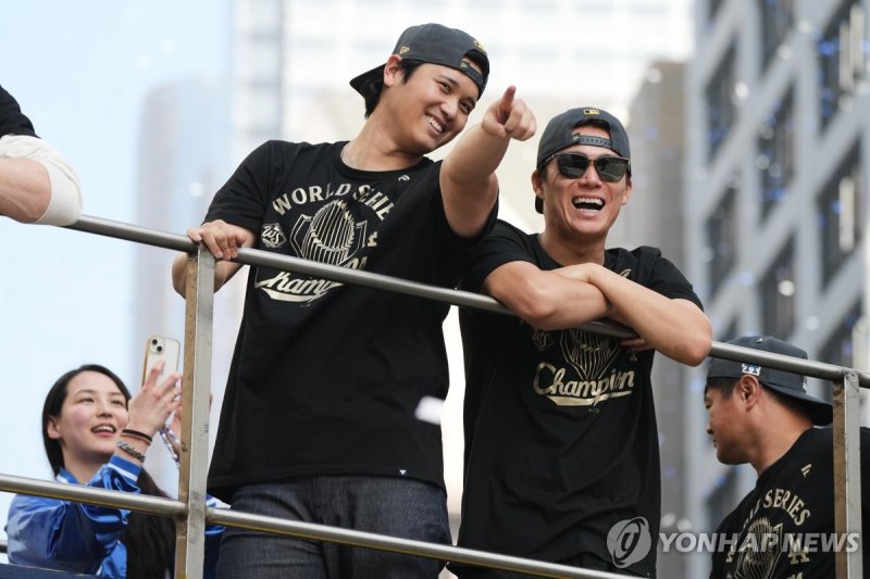 <b>다저스 로버츠 감독</b> 본심 나왔다... "오타니, 야마모토, 사사키 WBC 불참...