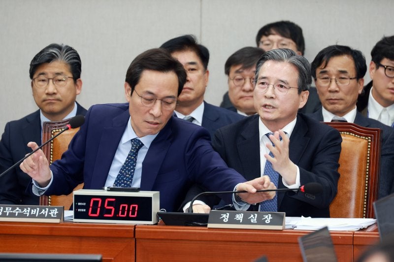 "제 가족에 대해 그런 식으로 하지 마세요".. <b>김용범</b>, 딸 전세 질문에 격...