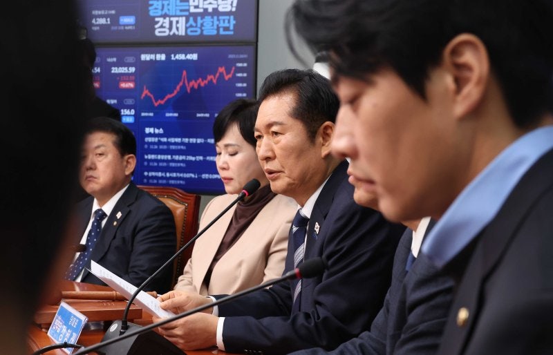 與, <b>1인1표제</b> 따른 대의원·전략지역 역할 재정비한다