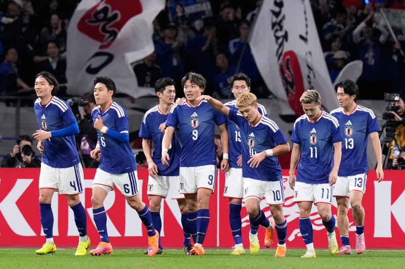 와! <b>일본</b>이 이정도였어? 세계 4위 <b>잉글랜드</b>가 먼저 <b>일본</b> 선택… 한국 팬...