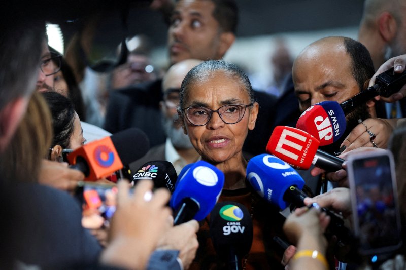 브라질 환경기후변화부 장관 마리나 실바가 2025년 11월 7일 브라질 벨렘에서 열리는 유엔 기후변화협약 당사국총회(COP30)를 앞두고 언론에 발언하고 있다.로이터 통신