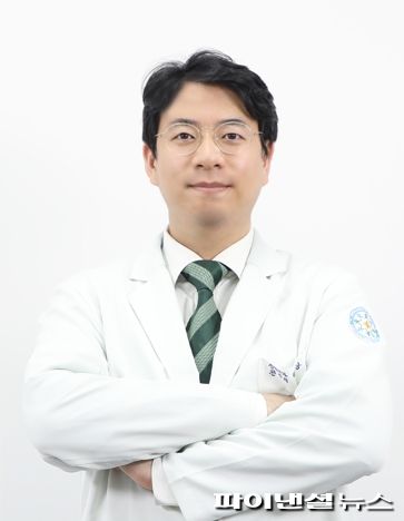 엄상현 원장(바른세상병원 관절센터/정형외과 전문의).바른세상병원