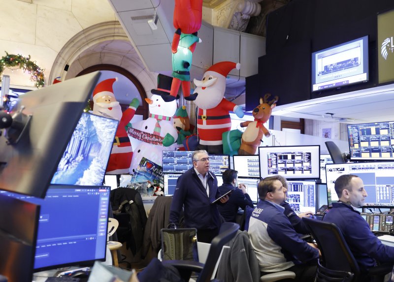 뉴욕 증시 3대 지수가 29일(현지시간) 산타랠리 기대감이 무색하게 26일에 이어 이틀 연속 하락했다.특히 인공지능(AI) 관련주들이 이날 고전했다.UPI 연합