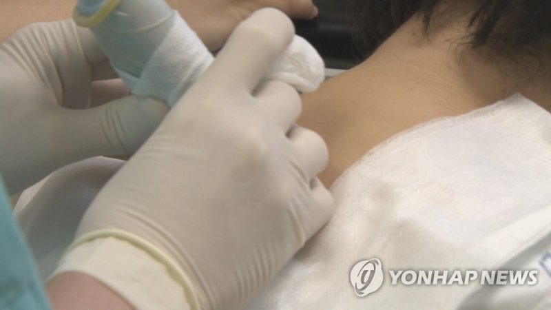 대상포진은 발병 후 72시간 내에 항바이러스를 투여하지 않으면 대상포진 후 신경통(PHN)이 남을 위험이 높아진다.대상포진 후 신경통은 바이러스가 사라졌음에도 신경 손상이 남아 통증이 지속되는 현상이다.고령일수록