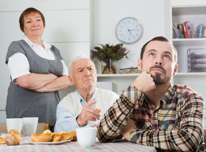 부모님과 사는 솔로들, 연애 진짜 어렵다? 스위스 연구 결과