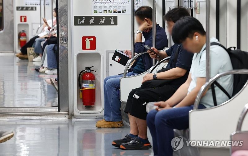 남의 카드 빌려 쓰다 '벌금 1800만 원' 폭탄 맞은 사연