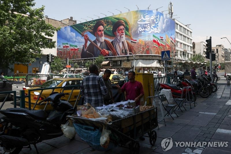 "美·이란, 호르무즈 개방·우라늄 희석 등 합의"