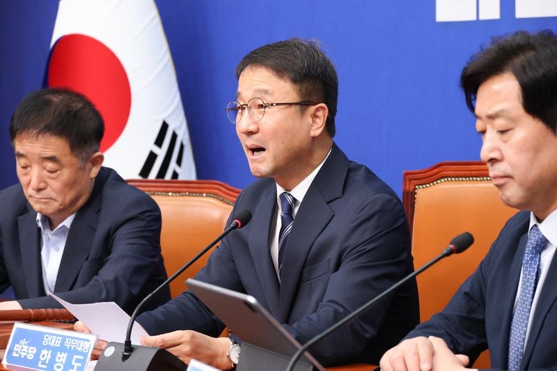 <b>한병도</b> "국민의힘, 오늘도 명단 제출 않으면 <b>원 구성</b> <b>단독</b> 강행"