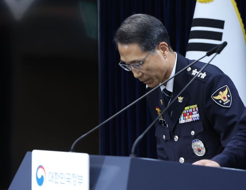 '장윤기 사건' 흔들린 <b>경찰</b> 신뢰…유재성 직대 "뼈 깎는 심정으로 <b>쇄신</b>...