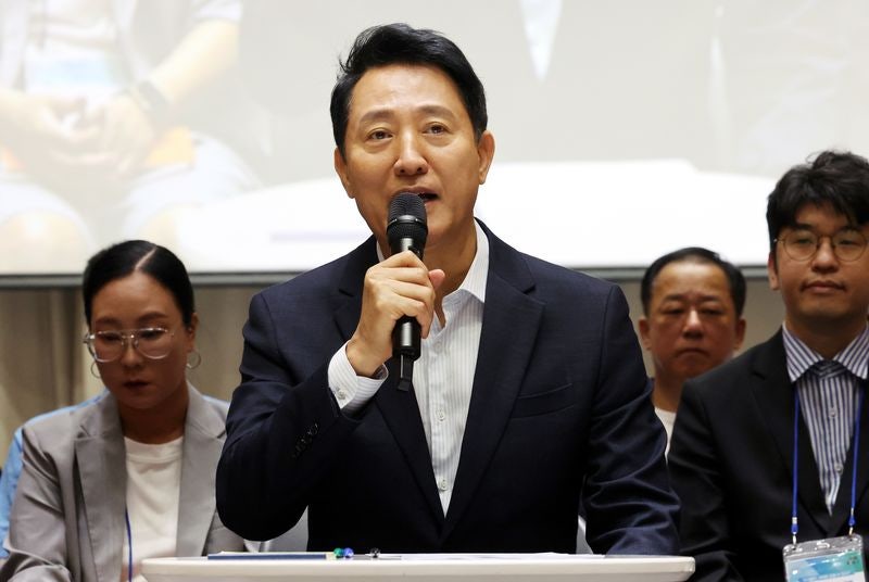 <b>오세훈</b> "용산 어린이정원에 <b>주택공급</b>? 절대 있을 수 없는 일"