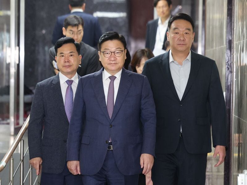 <b>정점식</b> "<b>안규백 경질</b>하라..존재 자체로 軍 조롱"