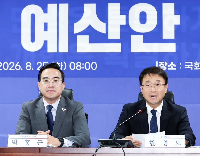 <b>반도체</b> 특별회계·전기차 보조금..성장동력에 예산 쏟는다