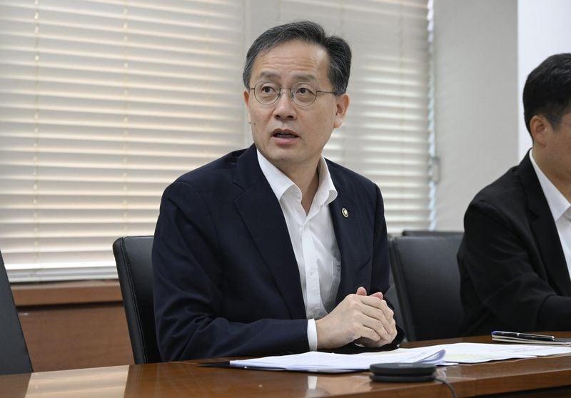 <b>경제부총리</b>에 <b>이형일</b>… "3대 메가로 대도약"[李정부 중폭 개각]