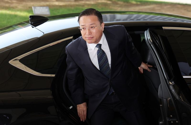 <b>이정현</b> 검찰총장 대행 "<b>공소취소</b>, <b>진상조사</b> 결과 봐야"