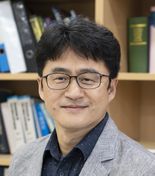 정운룡 포스텍 신소재공학과 교수 포스텍 제공