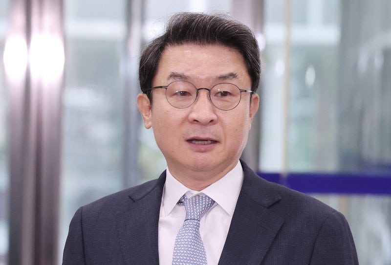김용범 <b>국감</b> 증인 불발..'레버리지 ETF 사태' <b>이억원</b> 책임론으로 귀결되...