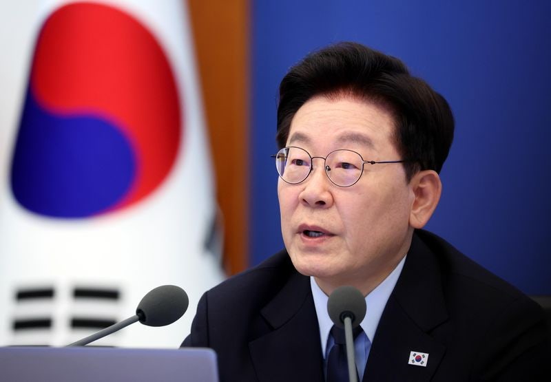 브라질 <b>계란</b>에 800억 낭비?…李대통령 "허위사실 유포 시정해야"