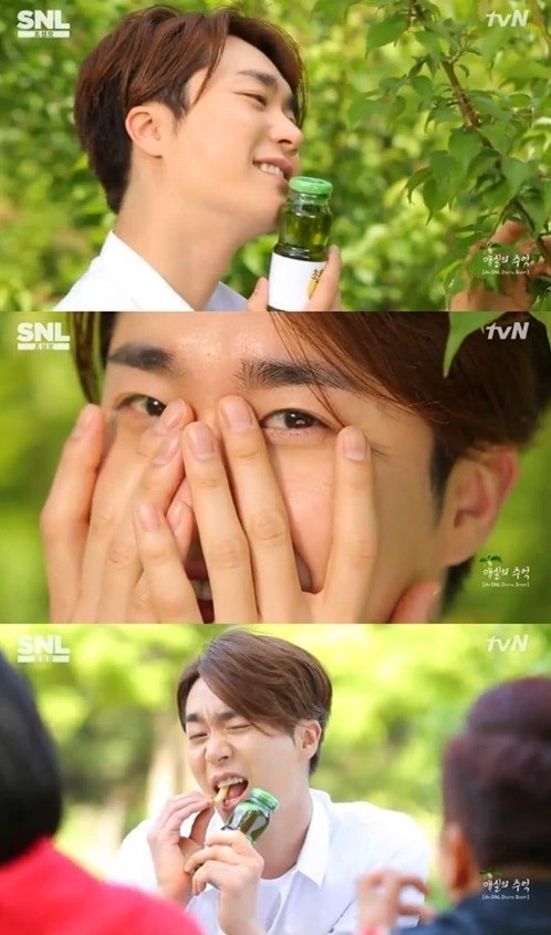 <b>조성모</b>, <b>매실 광고</b> 셀프 <b>패러디</b>…"널 깨물어주고 싶어"