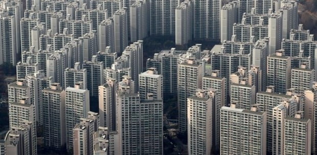 그래서 오른다고 떨어진다고?…집값도 마음도 '갈팡질팡'