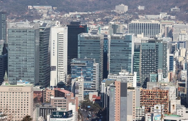 얼어붙은 서울 상업용 부동산 시장…거래액 80% 쪼그라들어