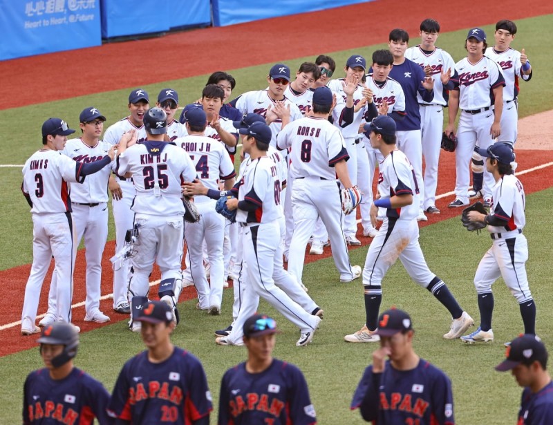 <b>한국</b> <b>야구</b>, <b>일본</b> 2-0 제압…항저우 AG 결승행 청신호