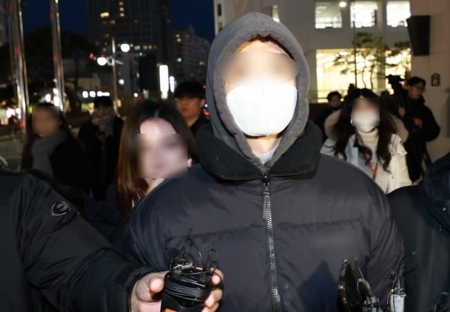 "죄송, 아니 안 죄송해요"…<b>경복궁</b> 두 번째 <b>낙서범</b> '황당 발언'