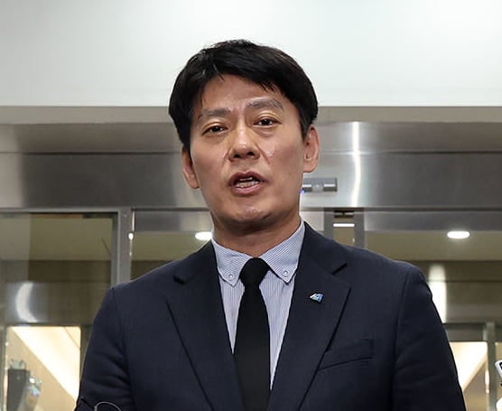 [속보] 민주, '조수진 사퇴' 강북을에 '<b>친명</b>' <b>한민수</b> 전략<b>공천</b>