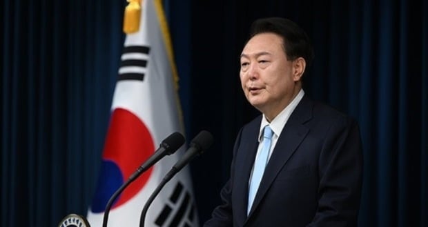 [속보] 대통령실 "尹, <b>전공의 만나</b> 직접 얘기듣고 싶어해"