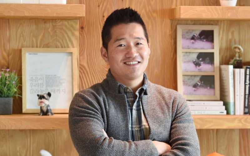 "퇴사하고 정신과 다녀"…'<b>개통령</b>' <b>강형욱</b> 폭로글에 '술렁'