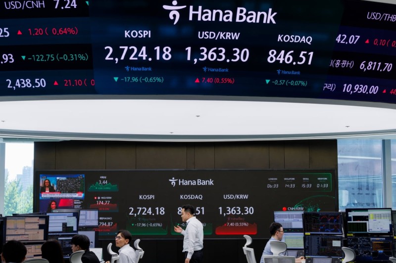 <b>대통령실</b>, 다음달 <b>공매도</b> 재개설 일축…"<b>시스템</b> 완비 전까지 재개 안 해"